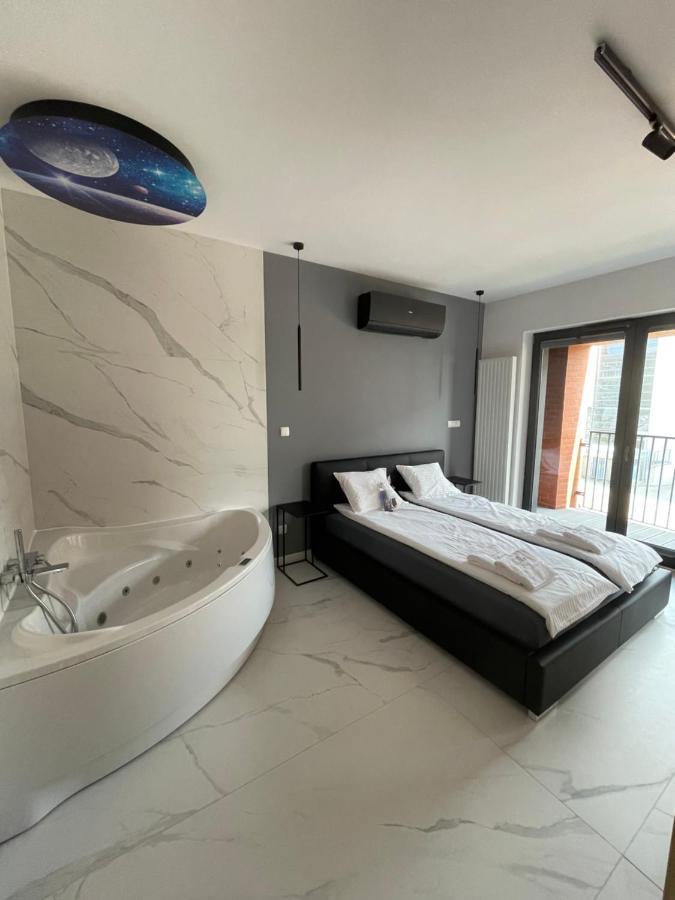 Apartment Grand Jacuzzi Torun